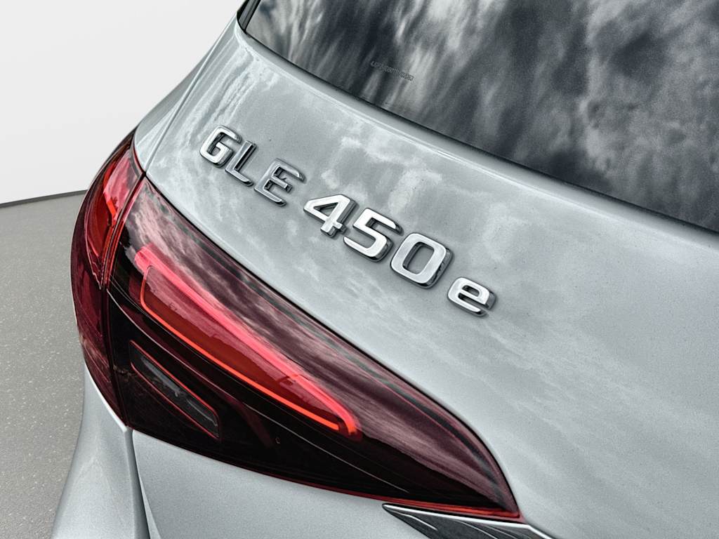 Thumbnail: 2026 Mercedes-Benz GLE - 7