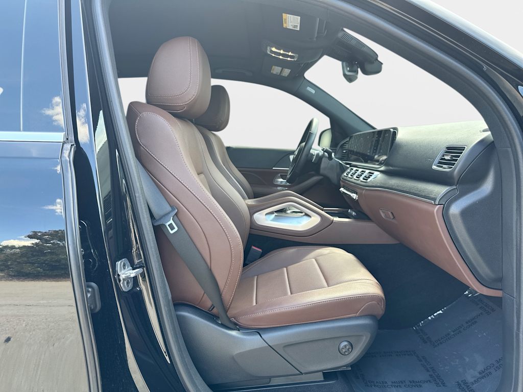 Thumbnail: 2025 Mercedes-Benz GLE - 24