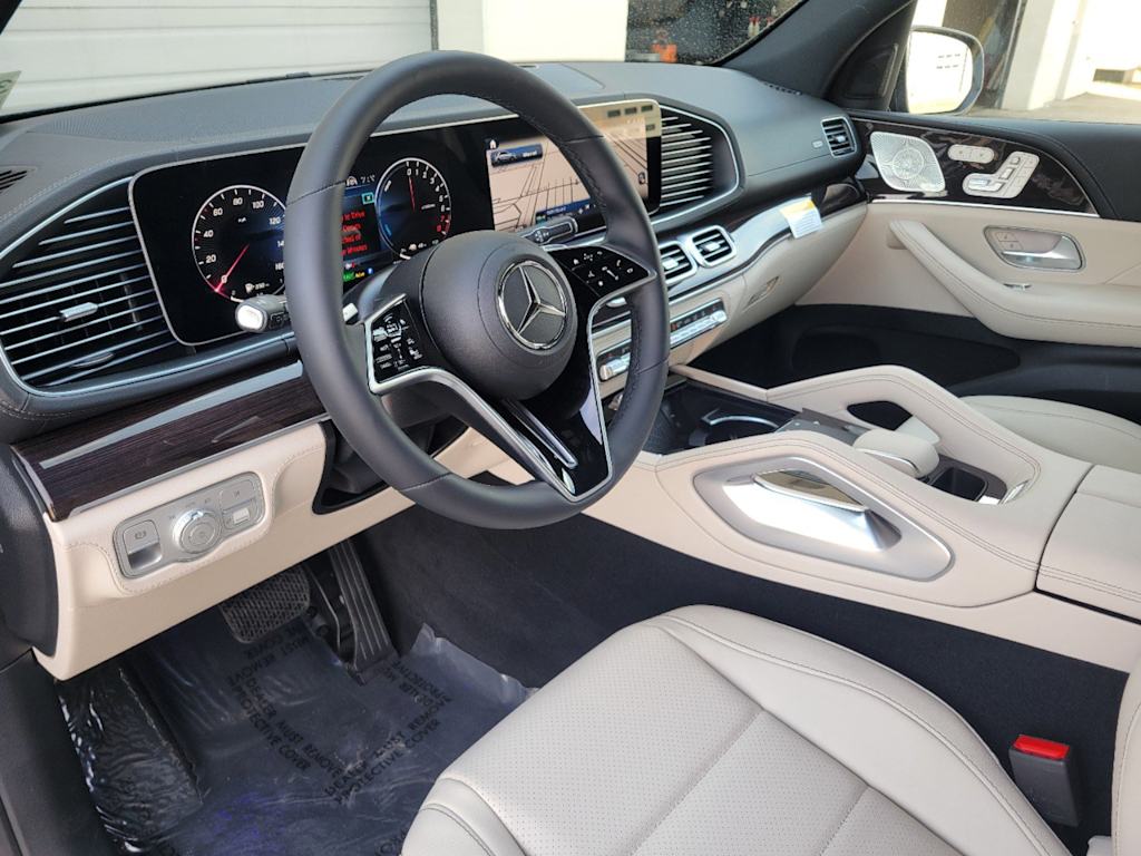 Thumbnail: 2025 Mercedes-Benz GLE - 7