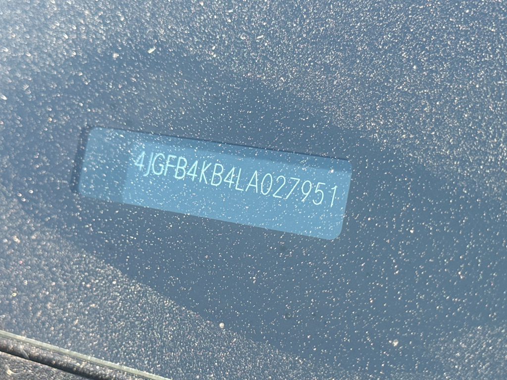Thumbnail: 2020 Mercedes-Benz GLE - 19
