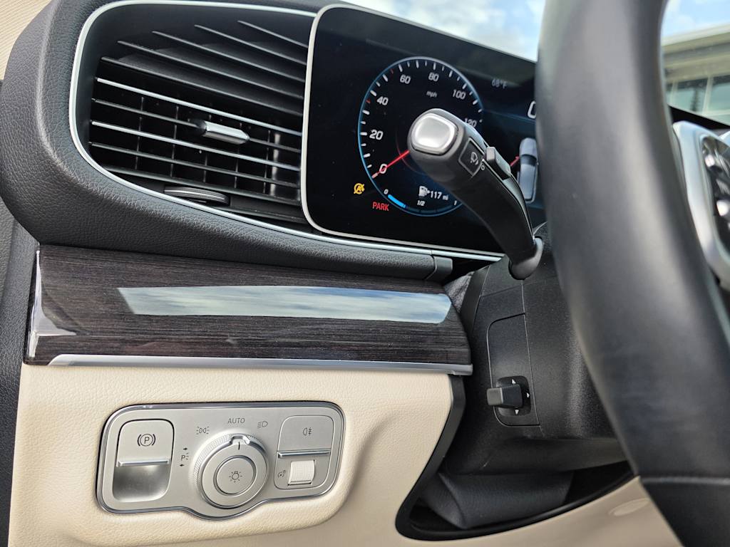 Thumbnail: 2021 Mercedes-Benz GLE - 26