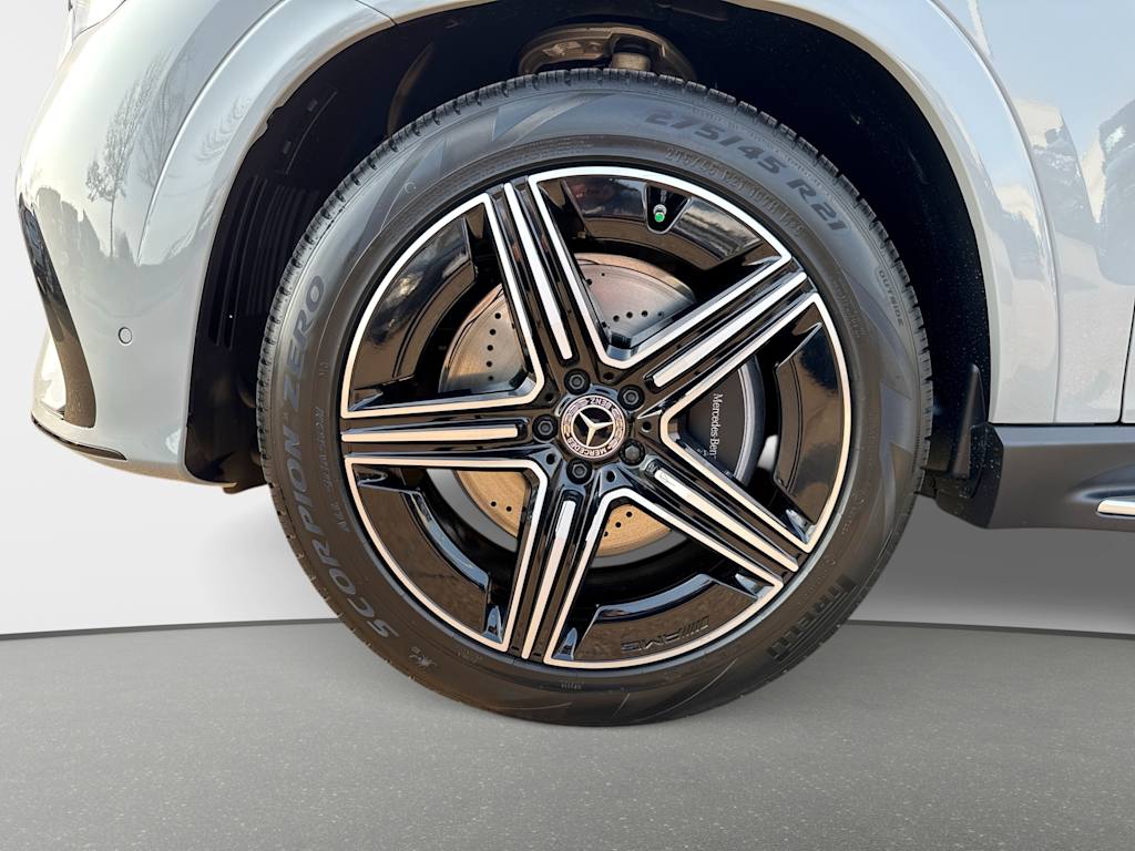 Thumbnail: 2026 Mercedes-Benz GLE - 8