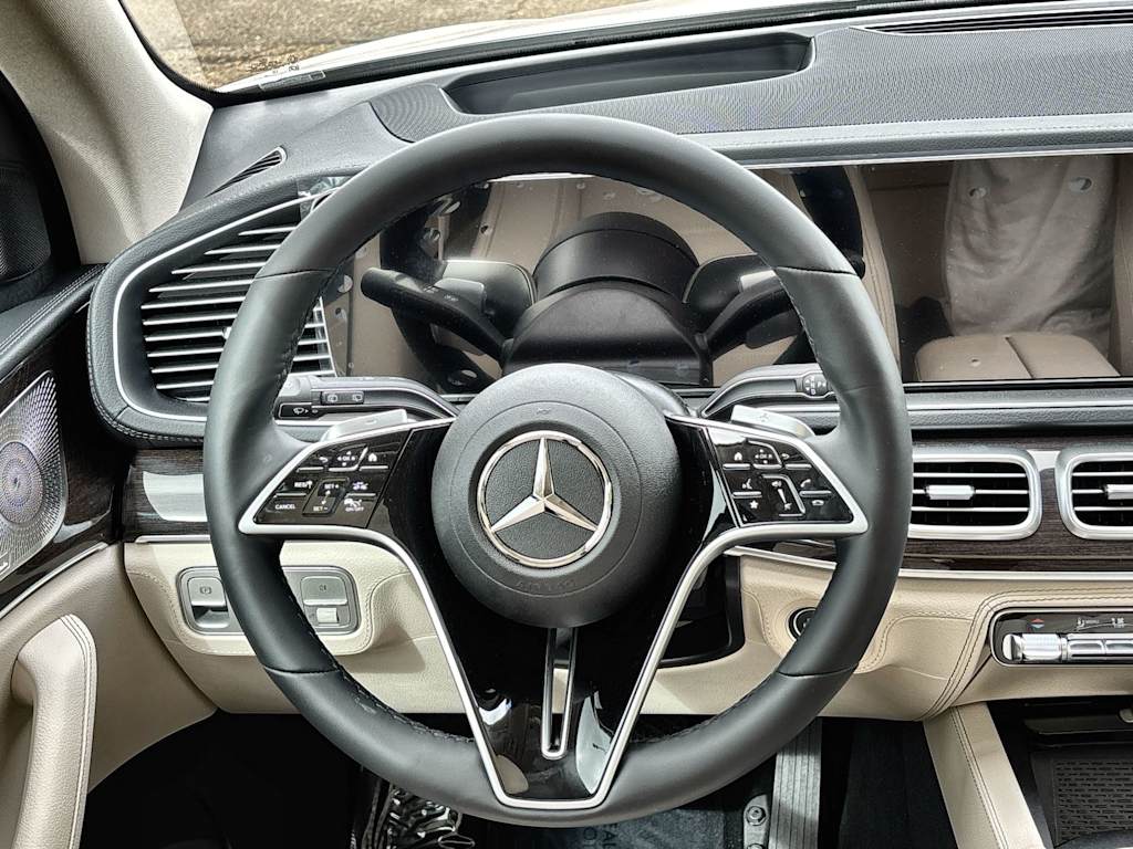 Thumbnail: 2026 Mercedes-Benz GLE - 10