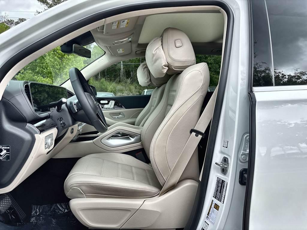 Thumbnail: 2026 Mercedes-Benz GLE - 12