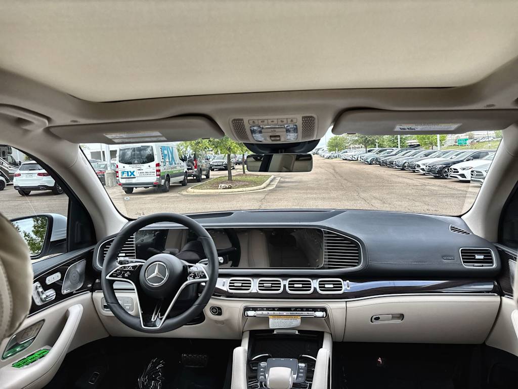 Thumbnail: 2026 Mercedes-Benz GLE - 2