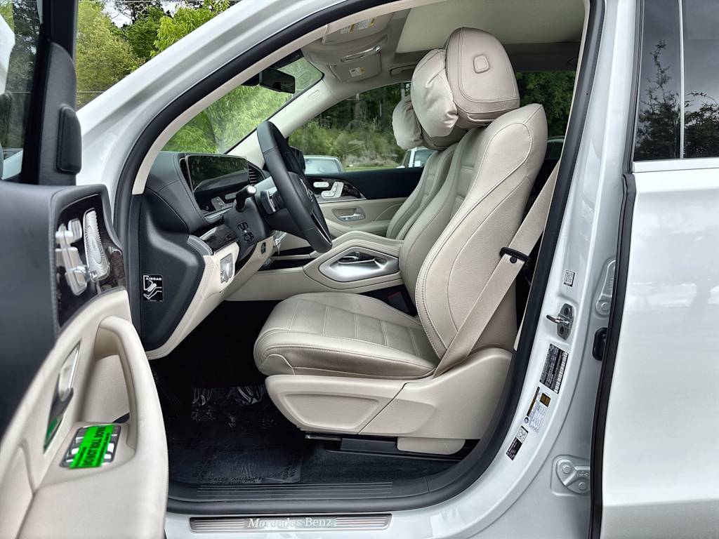 Thumbnail: 2026 Mercedes-Benz GLE - 11