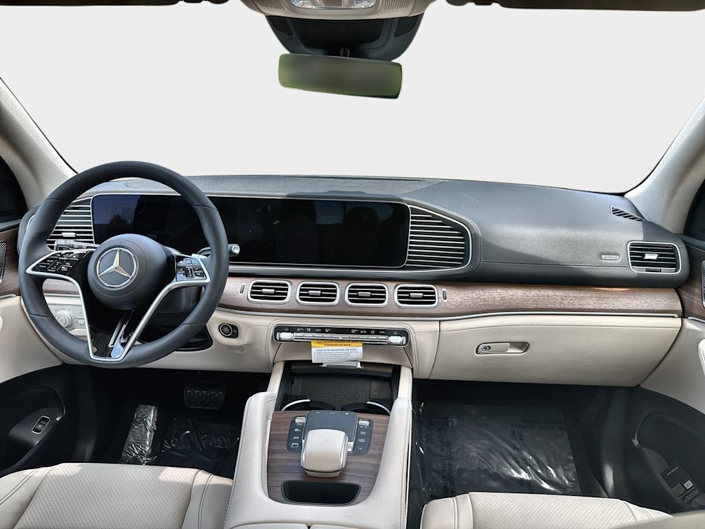 Thumbnail: 2026 Mercedes-Benz GLE - 2