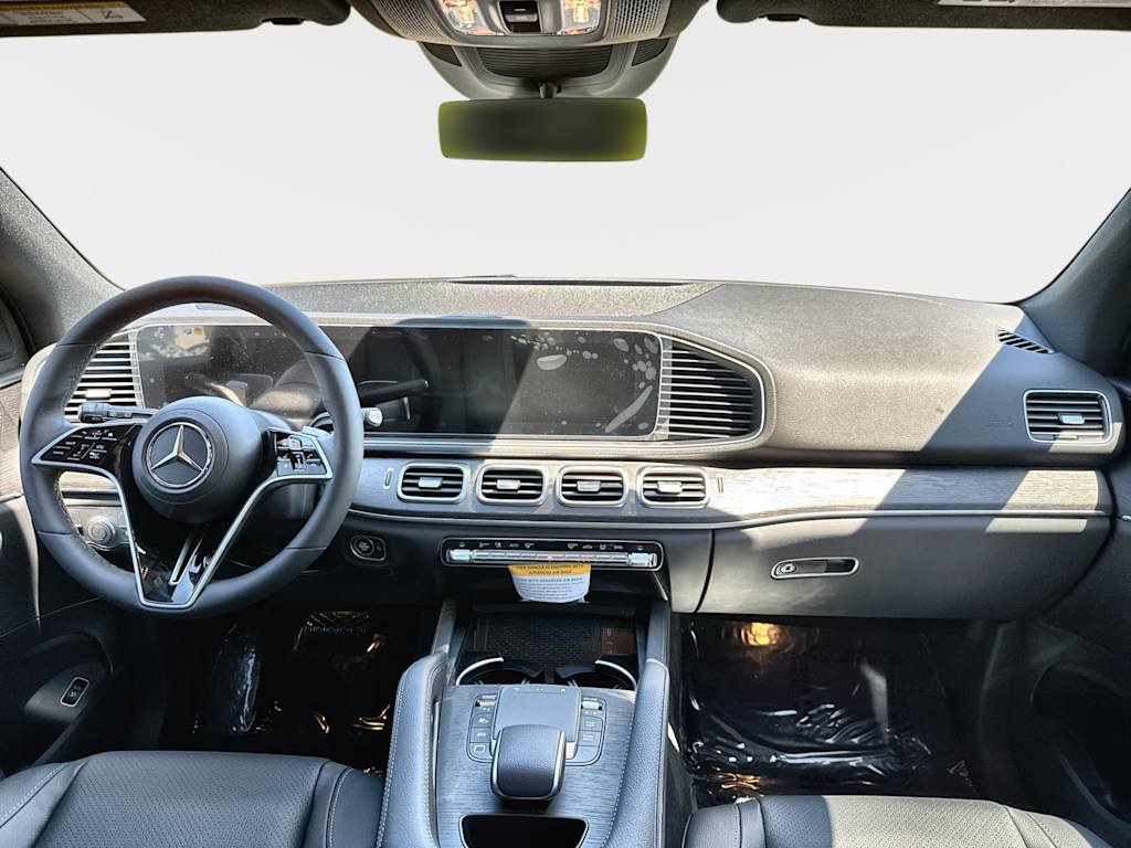 Thumbnail: 2026 Mercedes-Benz GLE - 2