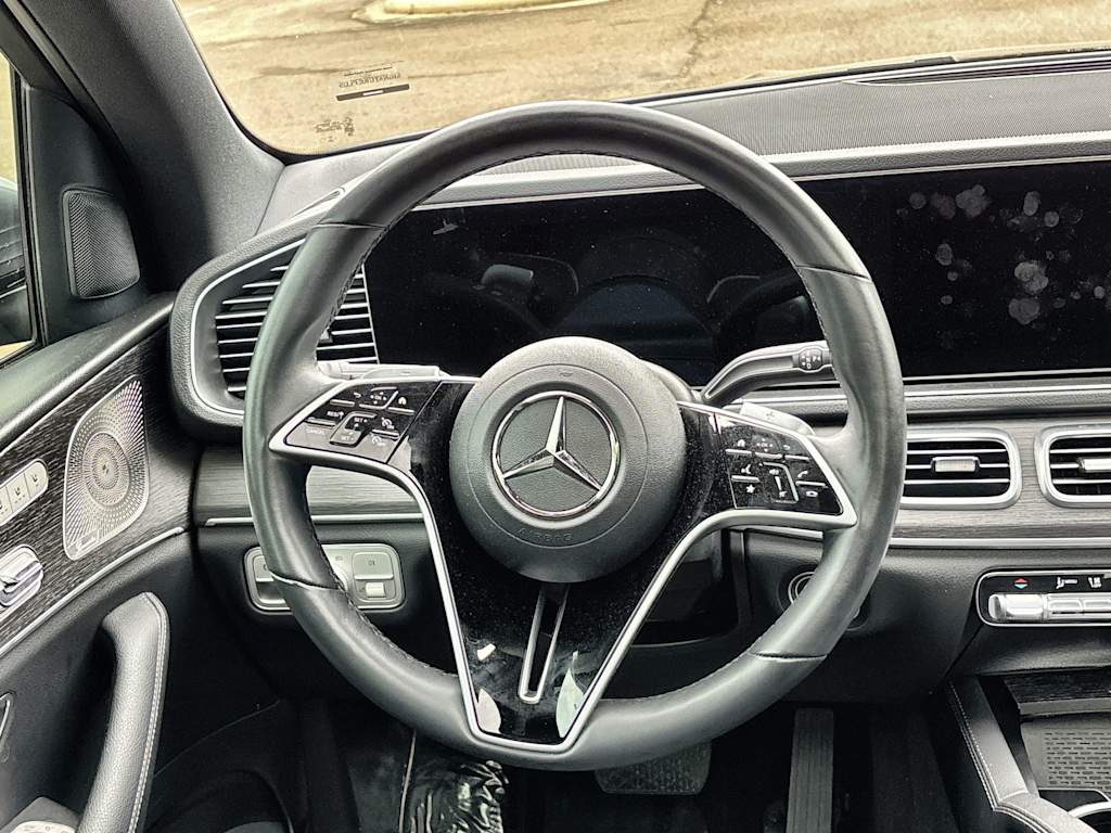 Thumbnail: 2025 Mercedes-Benz GLE - 10