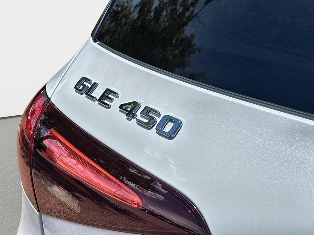 Thumbnail: 2026 Mercedes-Benz GLE - 7