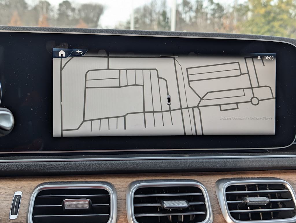 Thumbnail: 2025 Mercedes-Benz GLE - 12