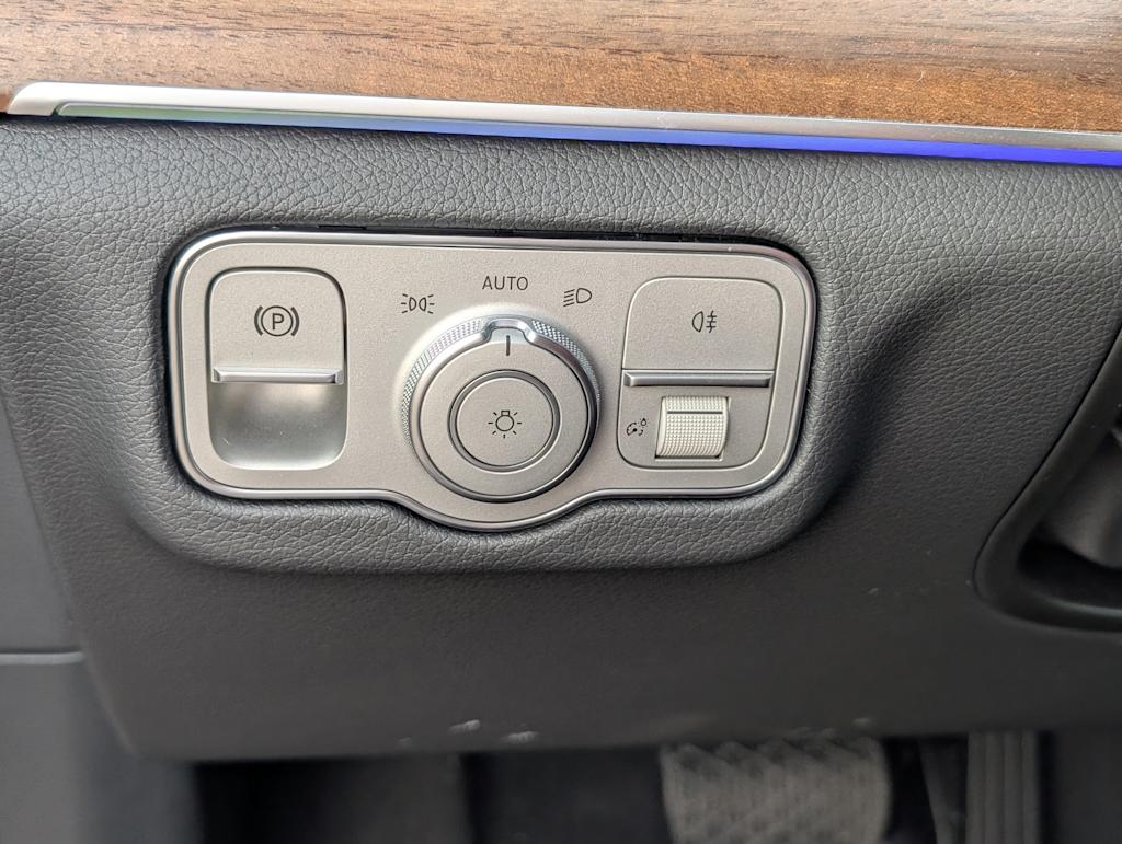 Thumbnail: 2025 Mercedes-Benz GLE - 20