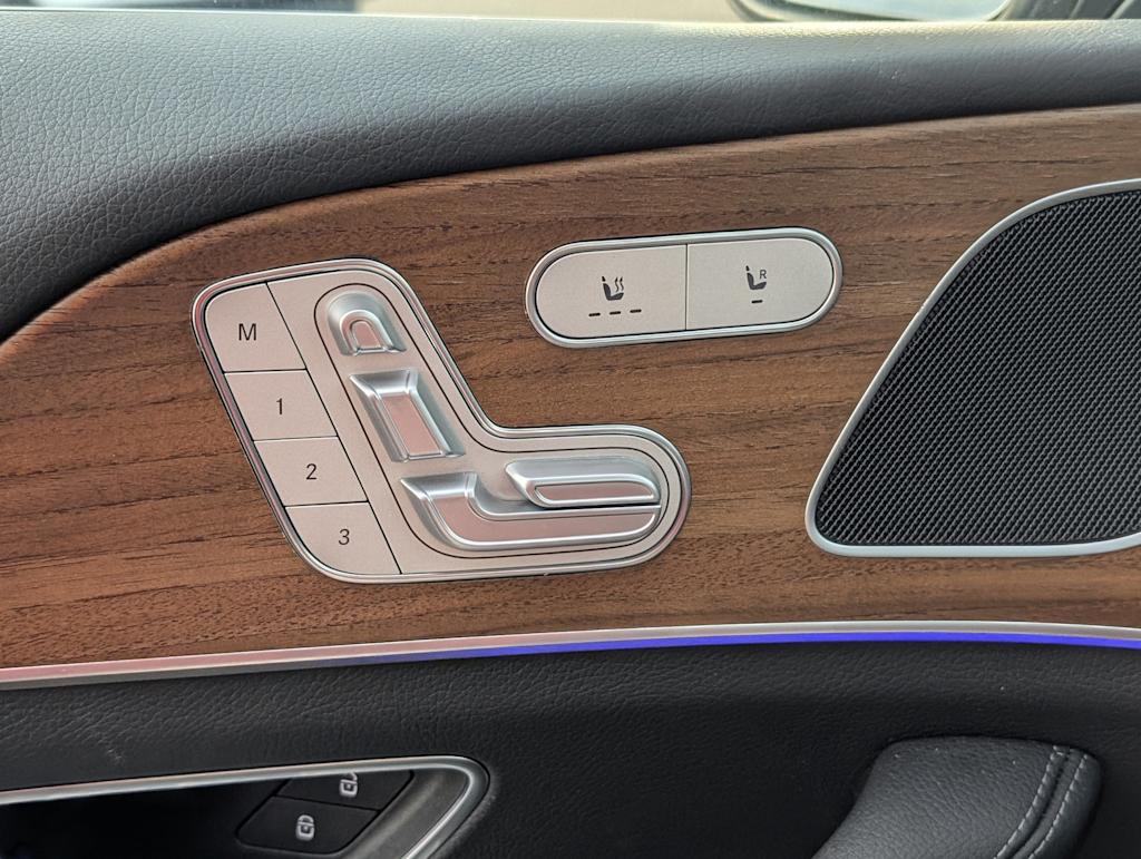 Thumbnail: 2025 Mercedes-Benz GLE - 26