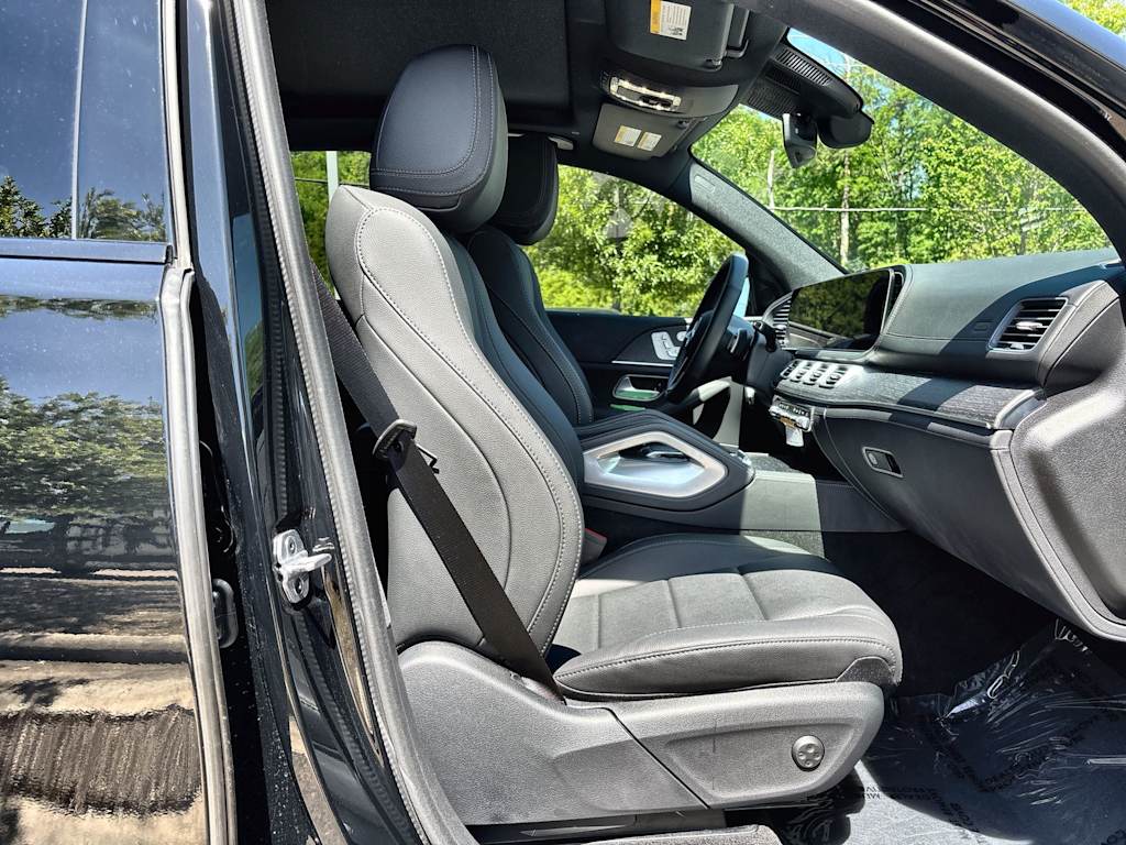 Thumbnail: 2026 Mercedes-Benz GLE - 20