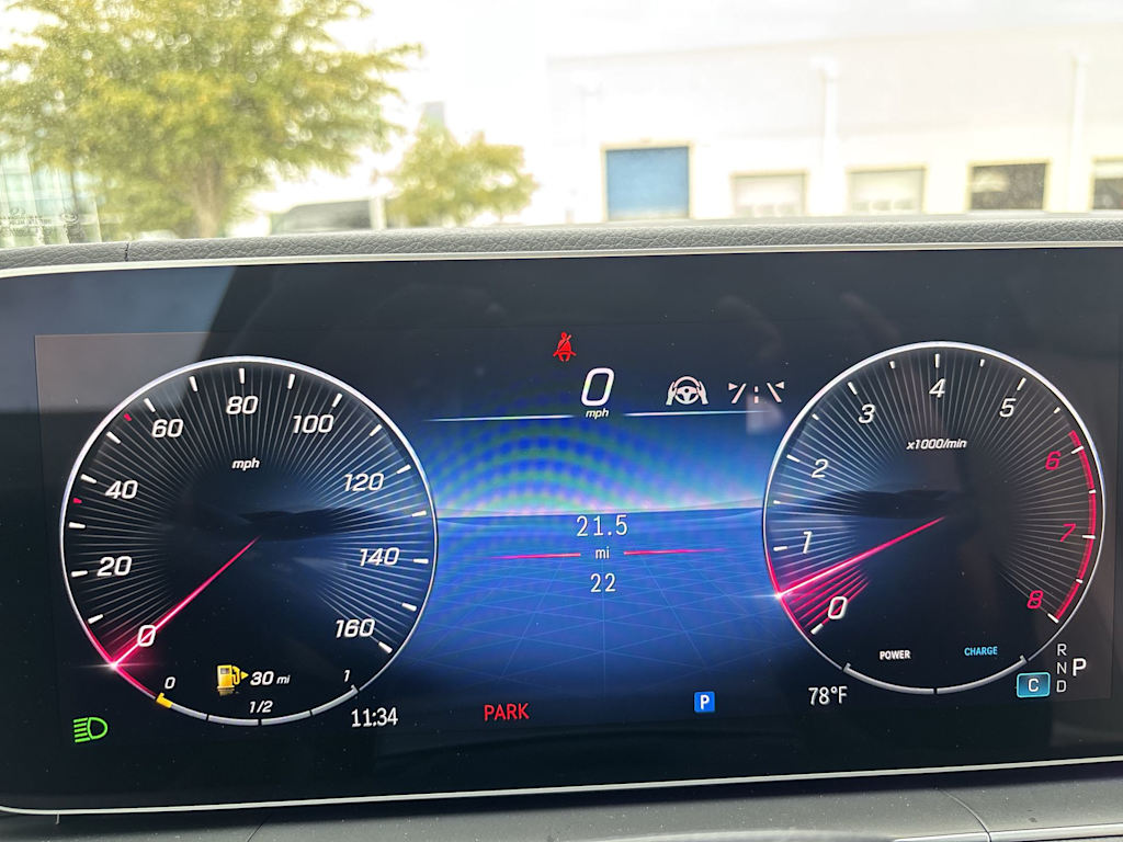 Thumbnail: 2026 Mercedes-Benz GLE - 26