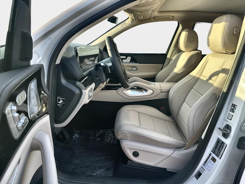 Thumbnail: 2026 Mercedes-Benz GLE - 11