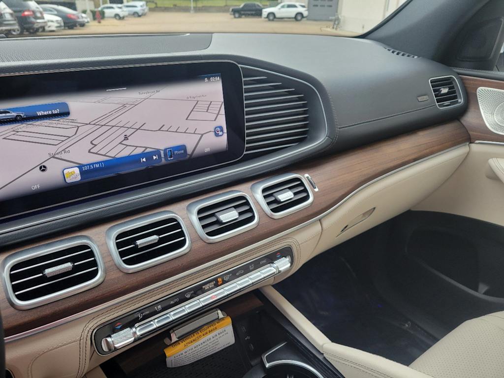 Thumbnail: 2025 Mercedes-Benz GLE - 21