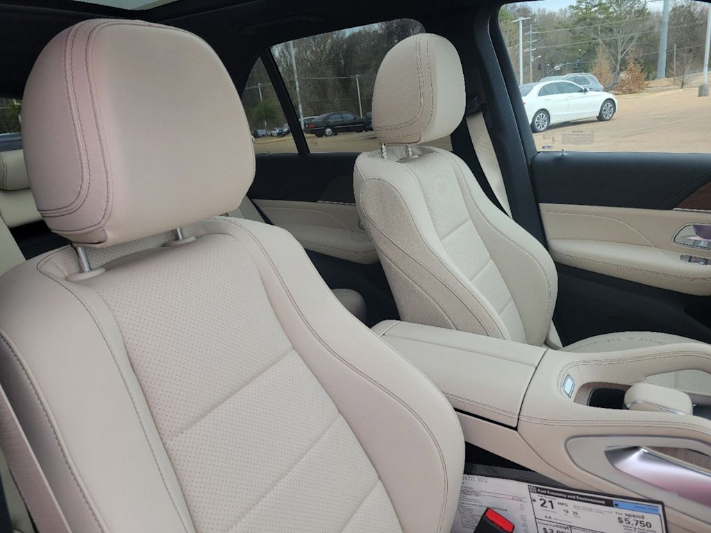 Thumbnail: 2025 Mercedes-Benz GLE - 24