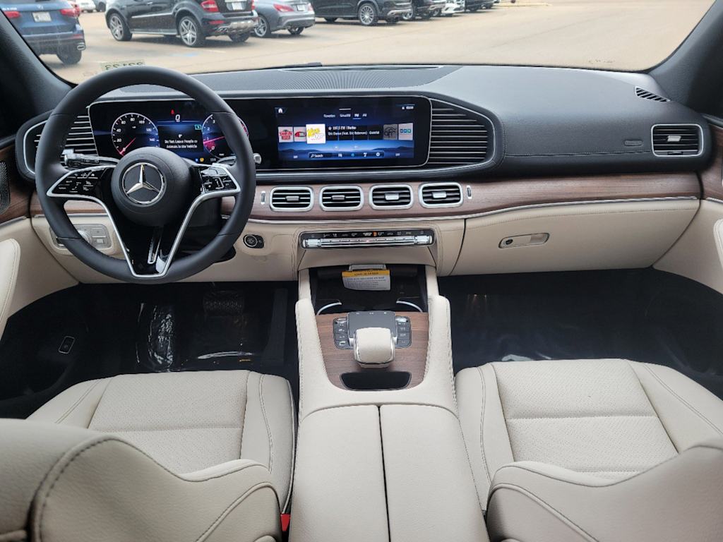 Thumbnail: 2025 Mercedes-Benz GLE - 2