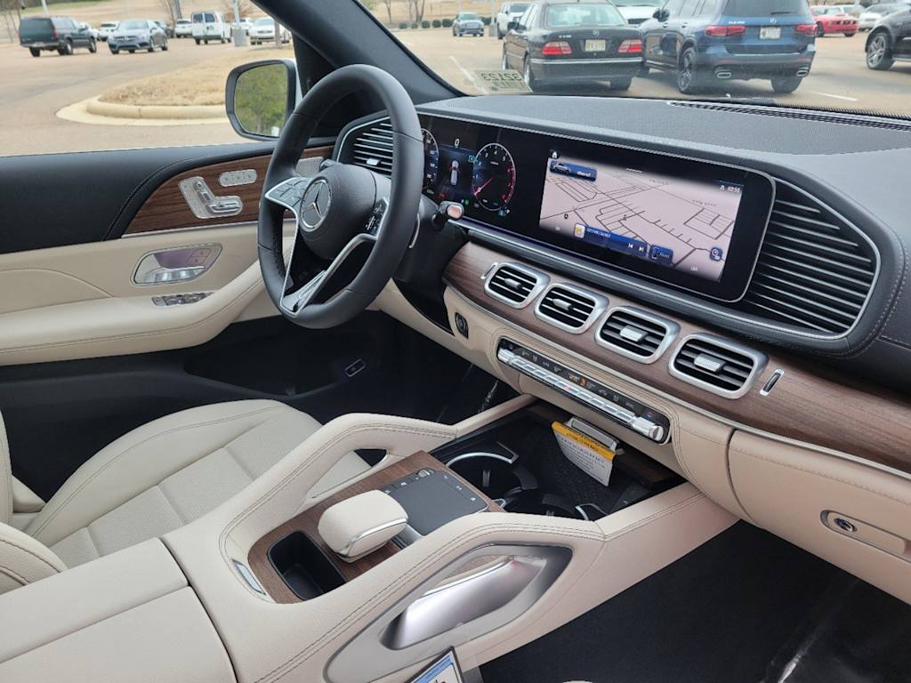 Thumbnail: 2025 Mercedes-Benz GLE - 11