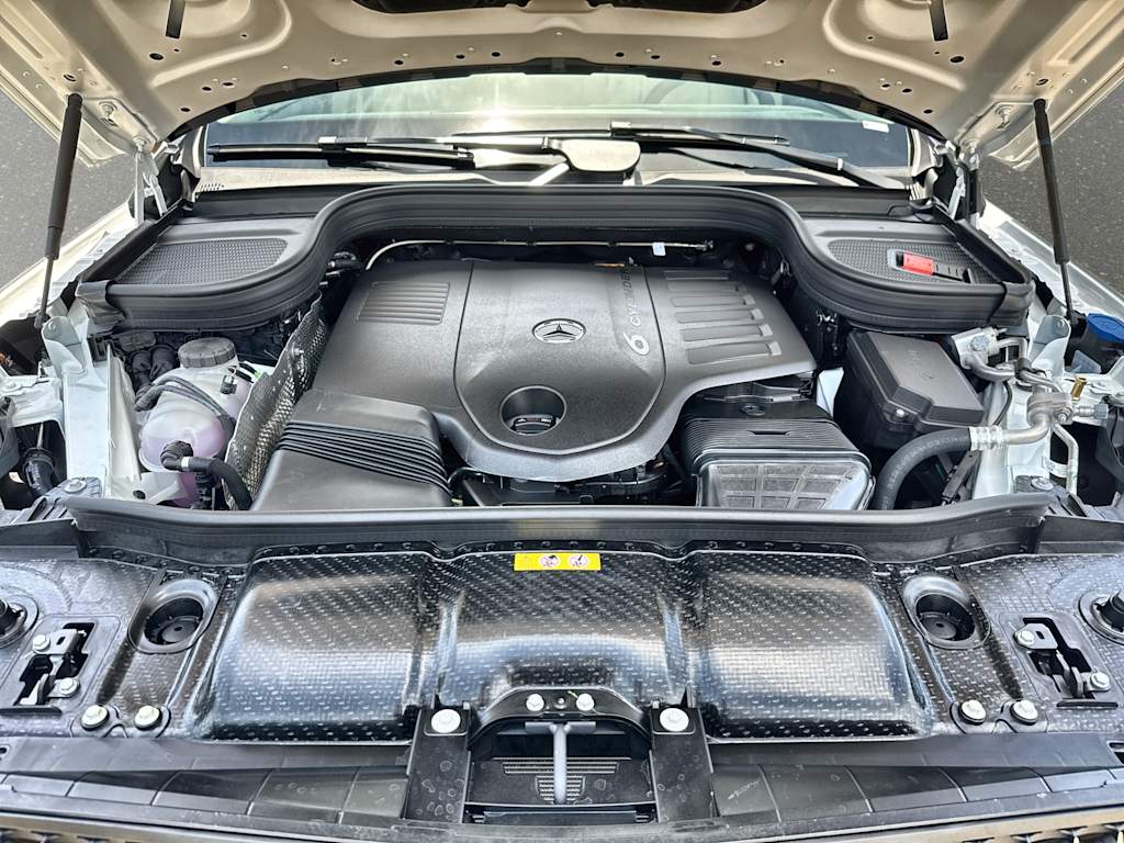 Thumbnail: 2026 Mercedes-Benz GLE - 9