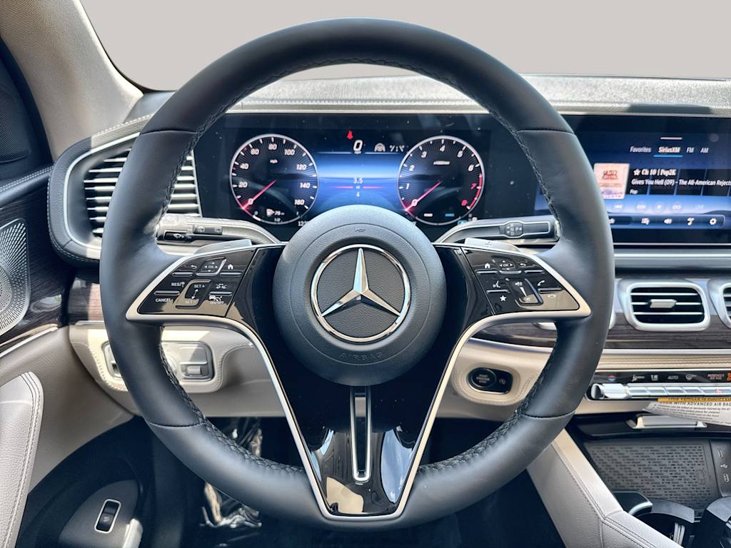 Thumbnail: 2026 Mercedes-Benz GLE - 10