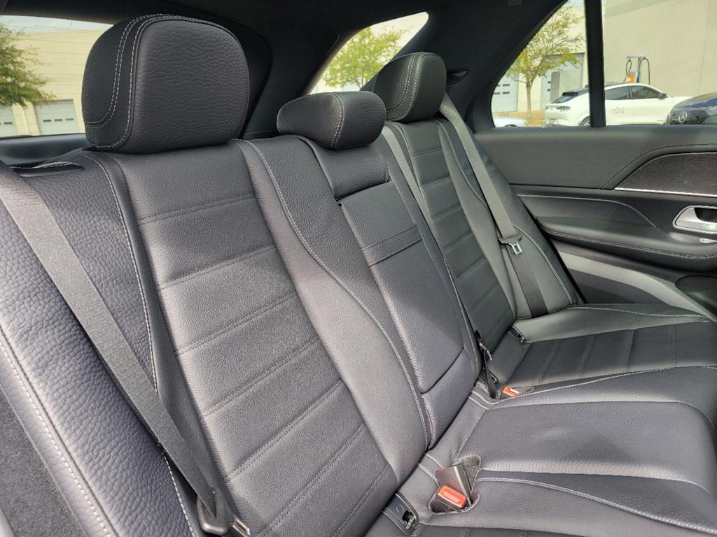 Thumbnail: 2025 Mercedes-Benz GLE - 26