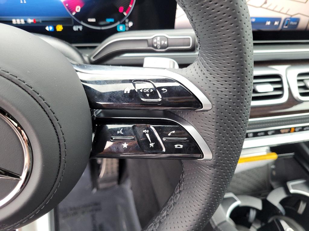 Thumbnail: 2025 Mercedes-Benz GLE - 23