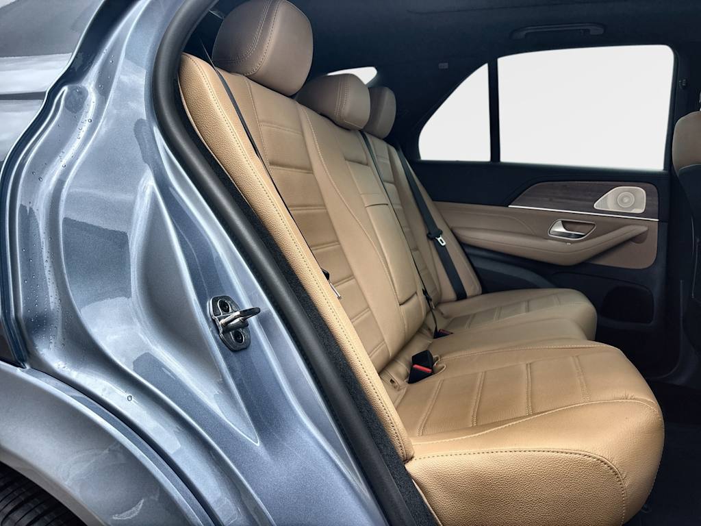 Thumbnail: 2026 Mercedes-Benz GLE - 27