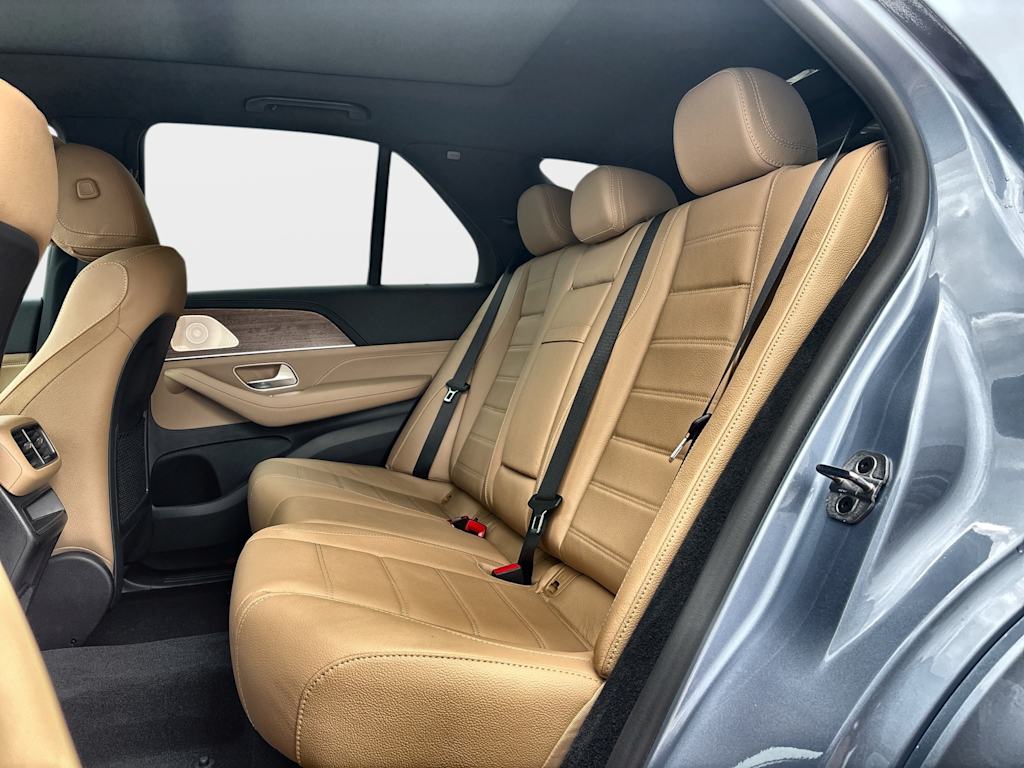 Thumbnail: 2026 Mercedes-Benz GLE - 13