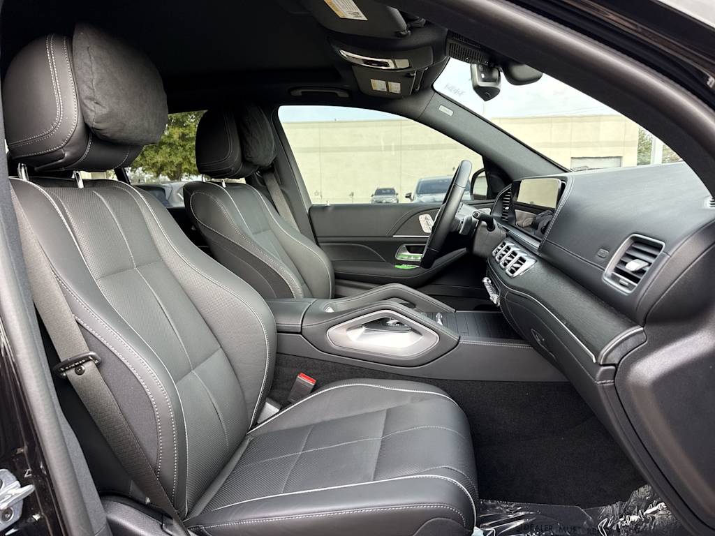 Thumbnail: 2026 Mercedes-Benz GLE - 24