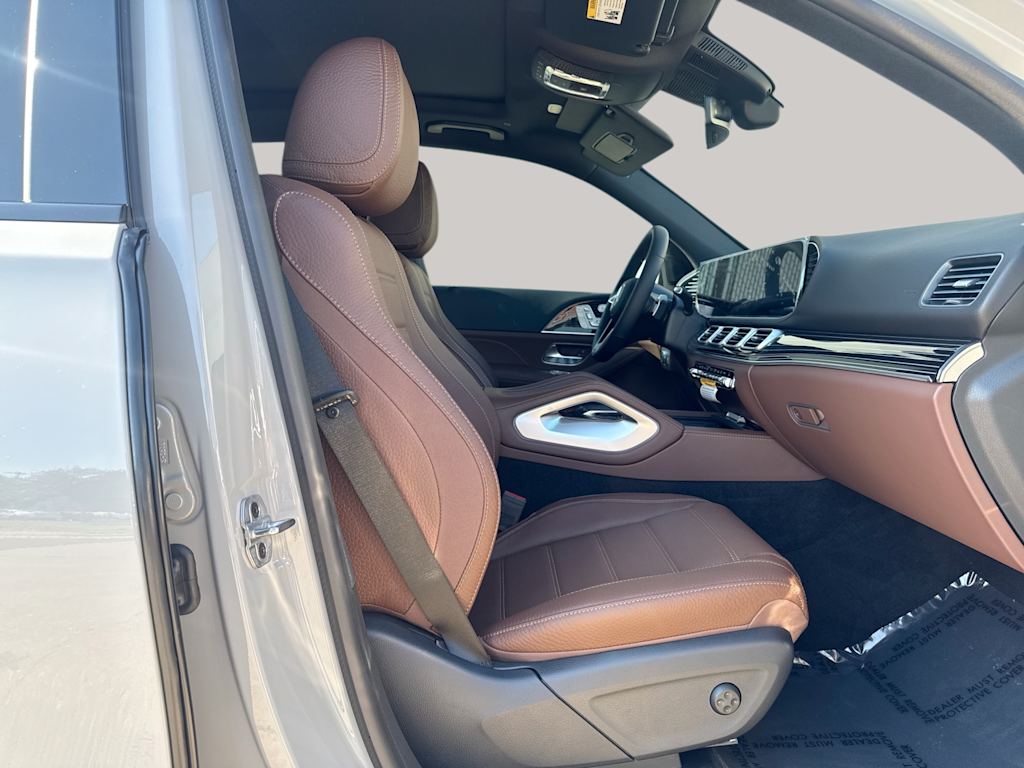 Thumbnail: 2026 Mercedes-Benz GLE - 24