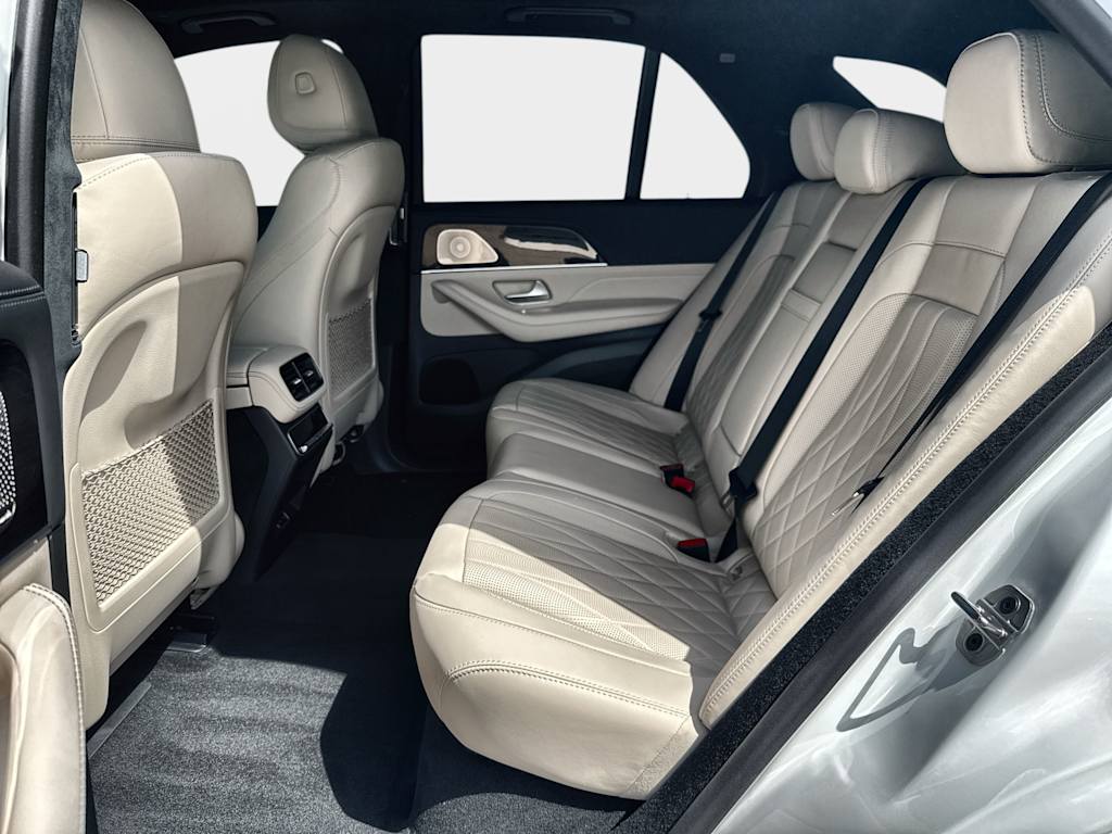 Thumbnail: 2026 Mercedes-Benz GLE - 13