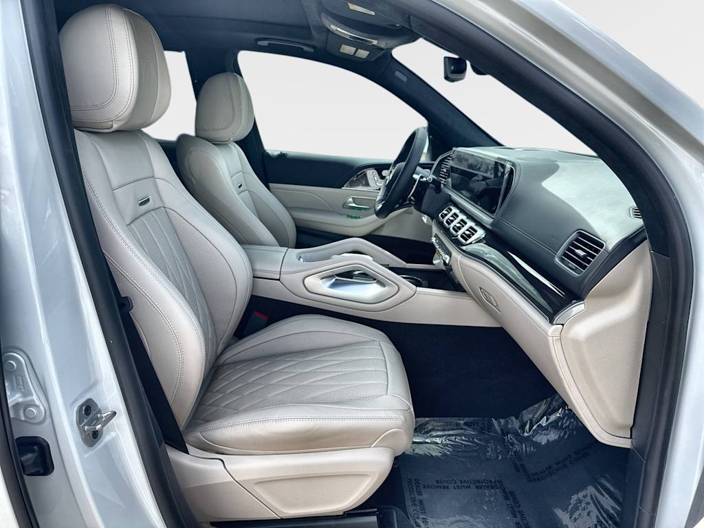 Thumbnail: 2026 Mercedes-Benz GLE - 19