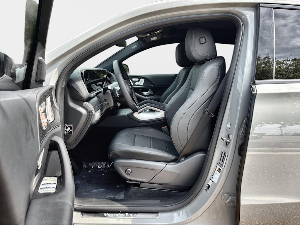 Thumbnail: 2026 Mercedes-Benz GLE - 10