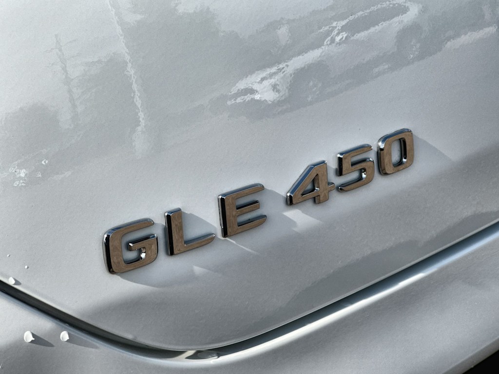 Thumbnail: 2026 Mercedes-Benz GLE - 7