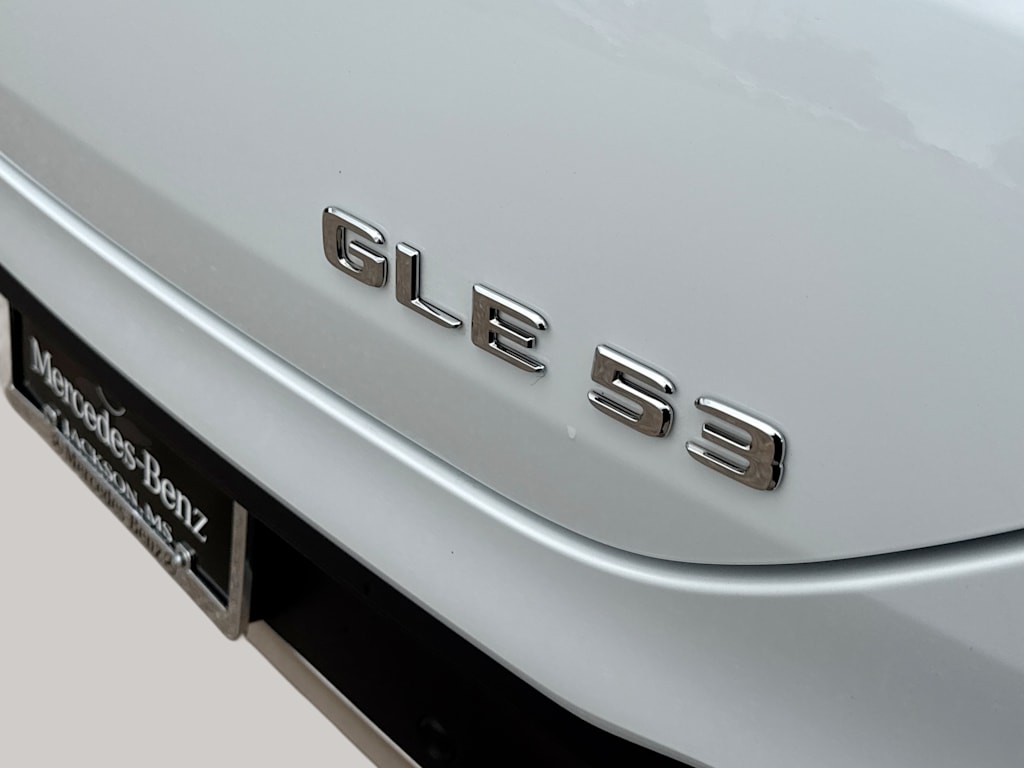 Thumbnail: 2026 Mercedes-Benz GLE - 7