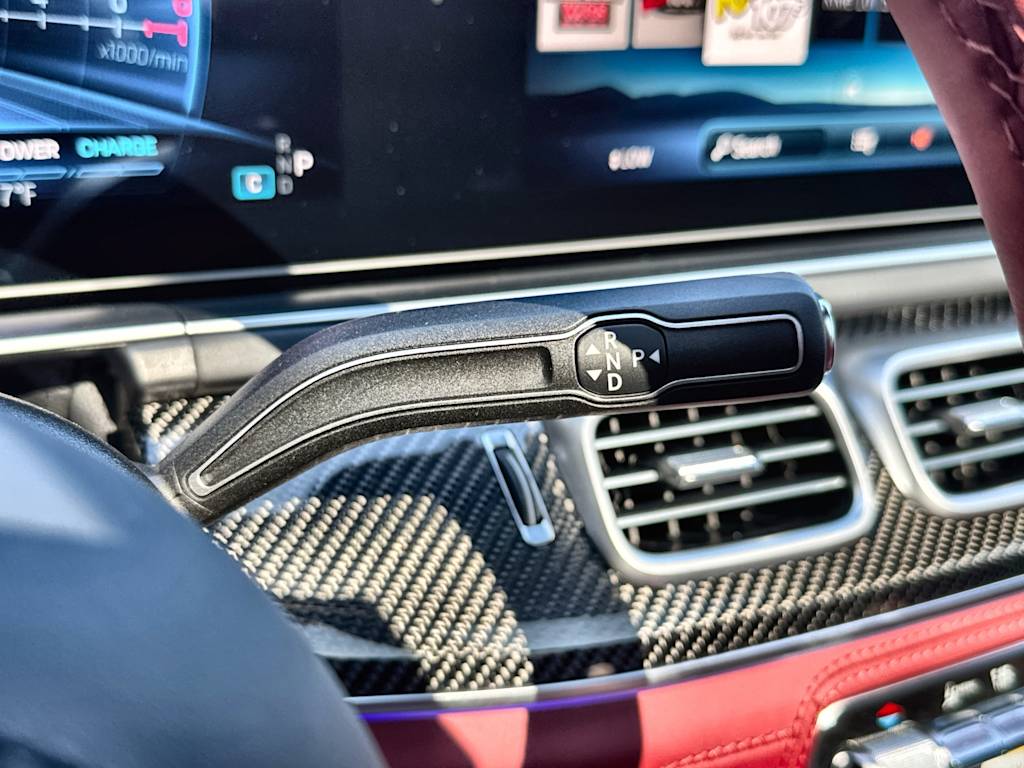 Thumbnail: 2026 Mercedes-Benz GLE - 26