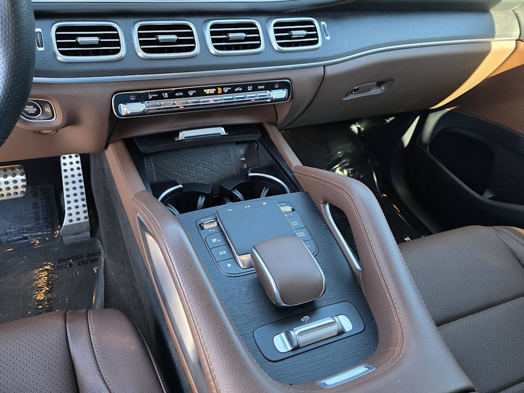 Thumbnail: 2024 Mercedes-Benz GLS - 14