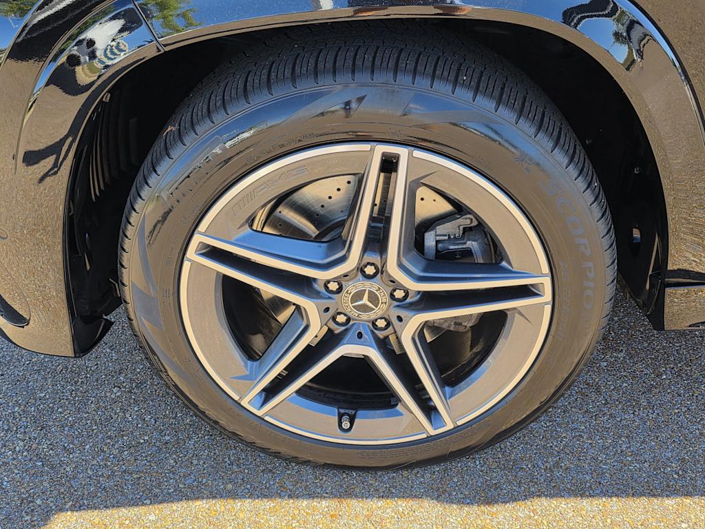 Thumbnail: 2024 Mercedes-Benz GLS - 8