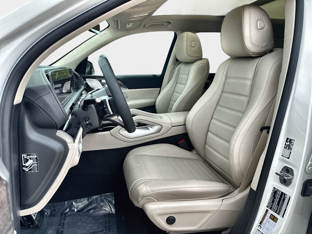 Thumbnail: 2026 Mercedes-Benz GLS - 12