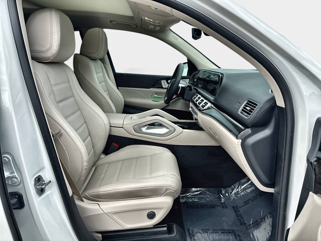 Thumbnail: 2026 Mercedes-Benz GLS - 20