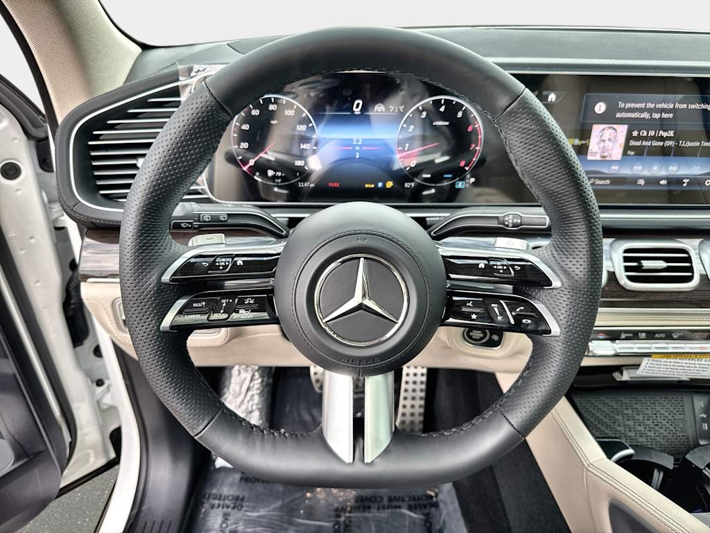 Thumbnail: 2026 Mercedes-Benz GLS - 10