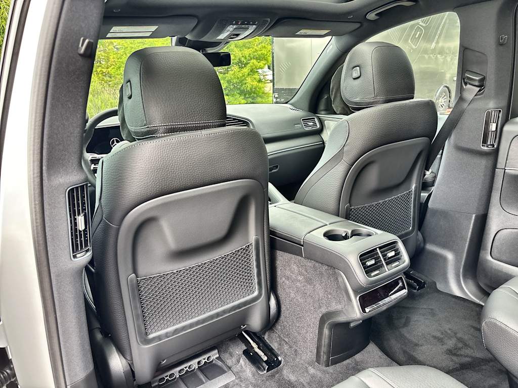 Thumbnail: 2026 Mercedes-Benz GLS - 33