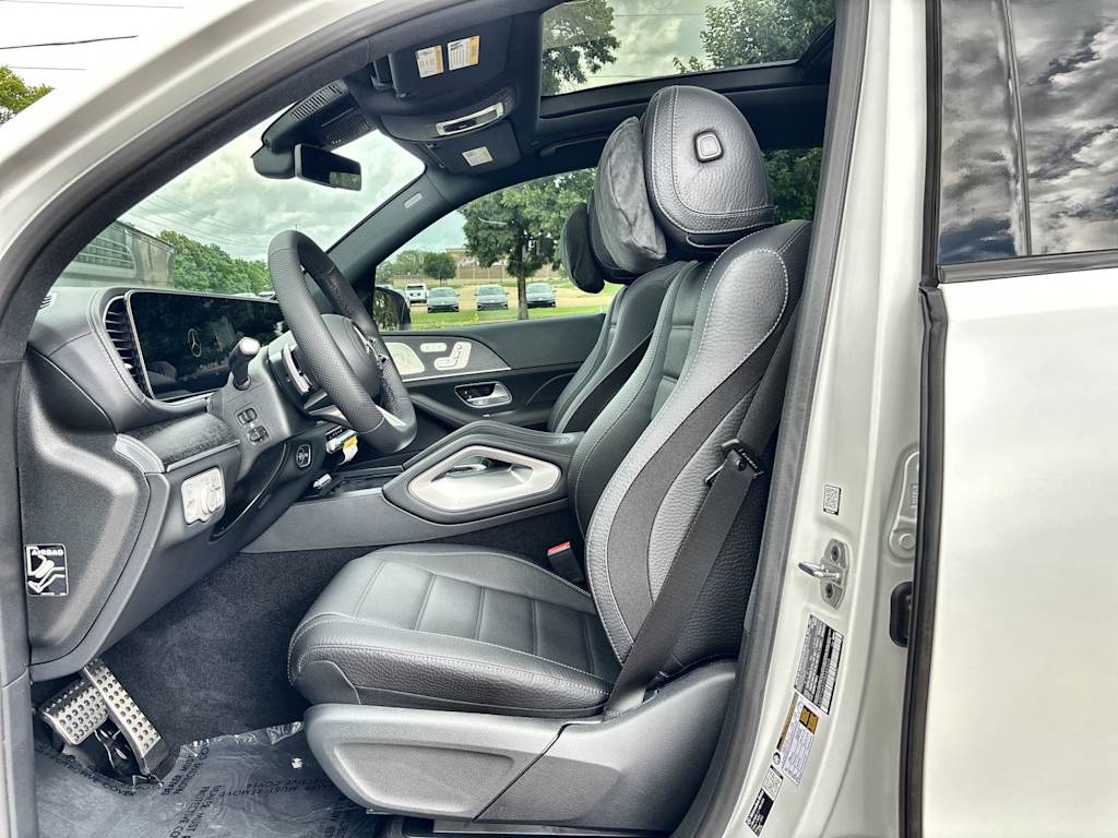 Thumbnail: 2026 Mercedes-Benz GLS - 12