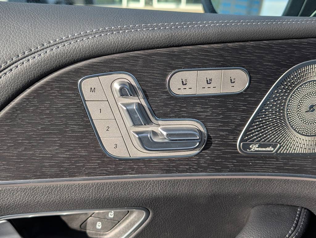 Thumbnail: 2025 Mercedes-Benz GLS - 28