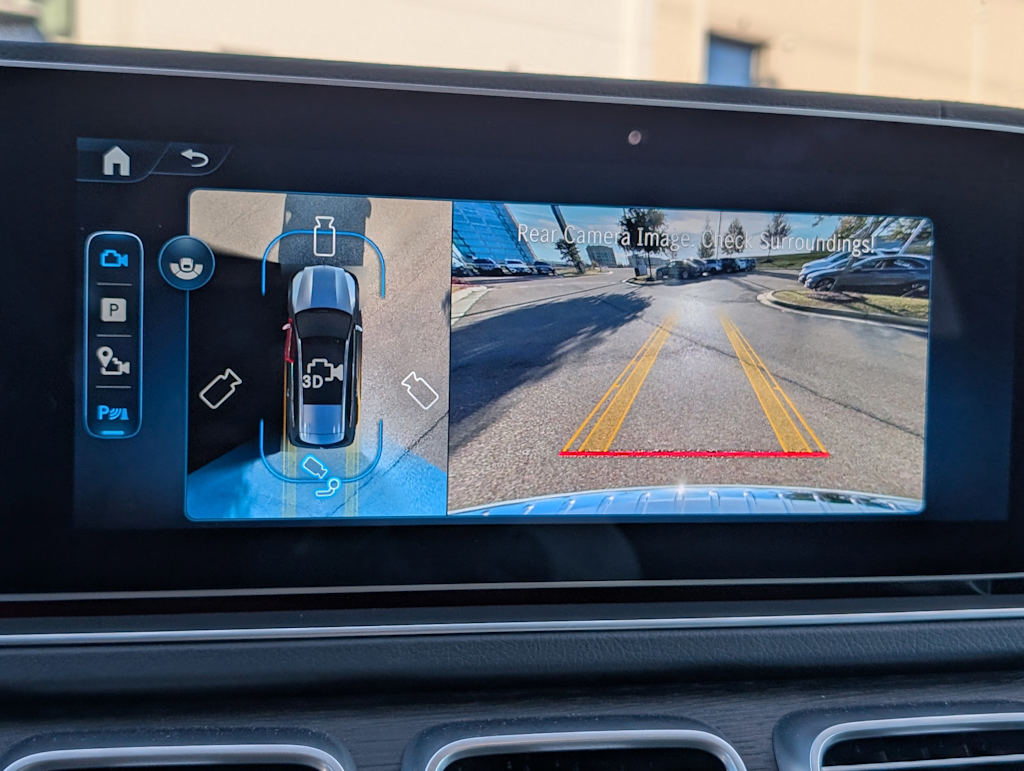 Thumbnail: 2025 Mercedes-Benz GLS - 21