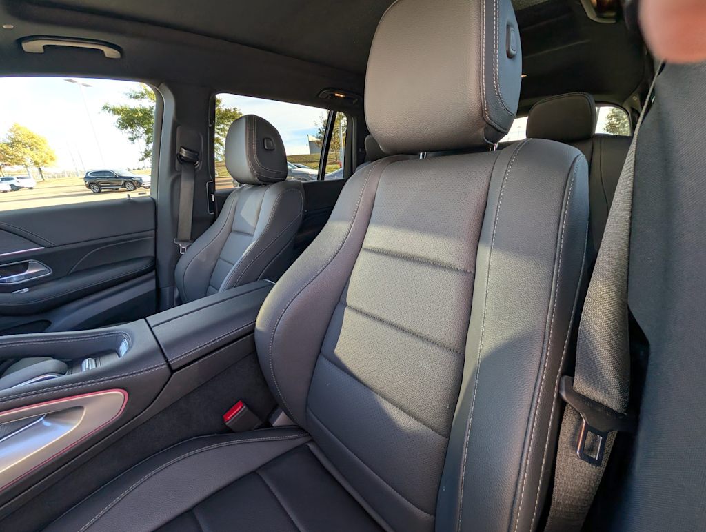 Thumbnail: 2025 Mercedes-Benz GLS - 9