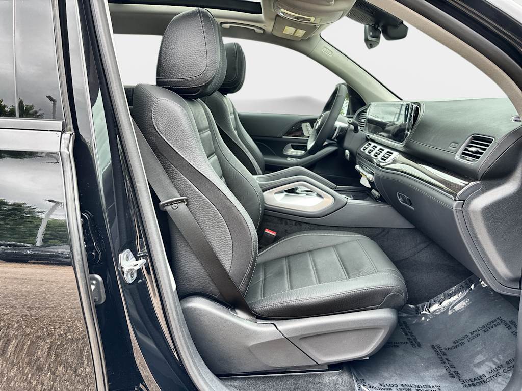 Thumbnail: 2026 Mercedes-Benz GLS - 20