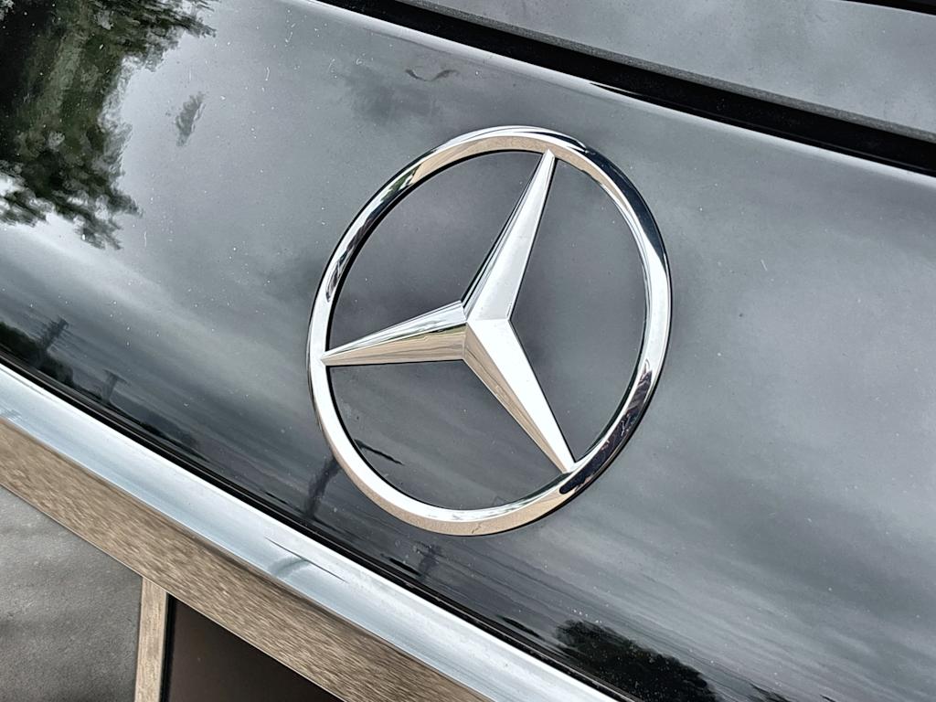 Thumbnail: 2026 Mercedes-Benz GLS - 23